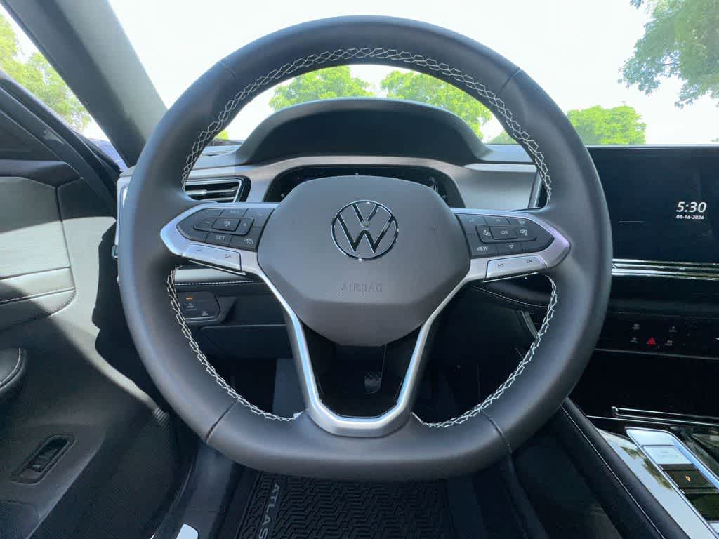 2026 Volkswagen Atlas Cross Sport 2.0T SE w/Technology
