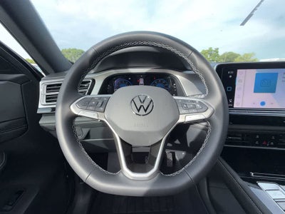 2026 Volkswagen Atlas Cross Sport 2.0T SE w/Technology