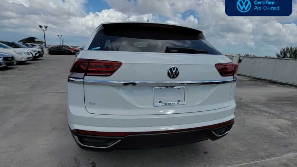 2023 Volkswagen Atlas Cross Sport 2.0T SE w/Technology