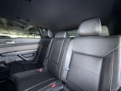 2023 Volkswagen Atlas Cross Sport 2.0T SE w/Technology