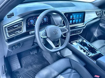 2026 Volkswagen Atlas Cross Sport 2.0T SE w/Technology