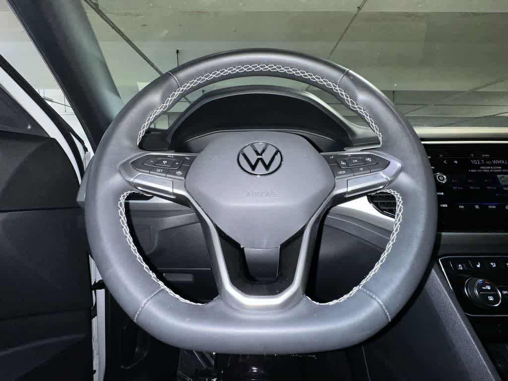 2023 Volkswagen Atlas Cross Sport 2.0T SE w/Technology