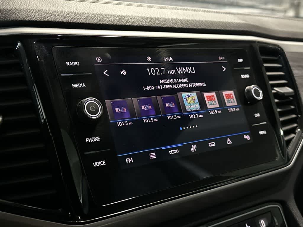 2023 Volkswagen Atlas Cross Sport 2.0T SE w/Technology