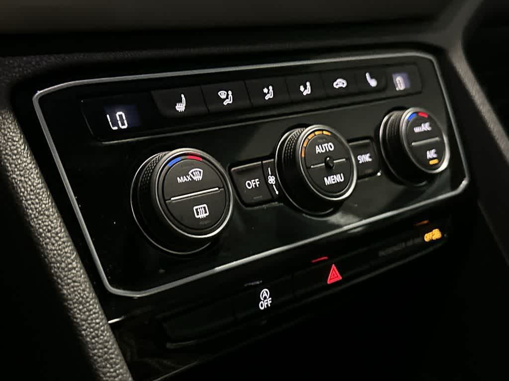 2023 Volkswagen Atlas Cross Sport 2.0T SE w/Technology