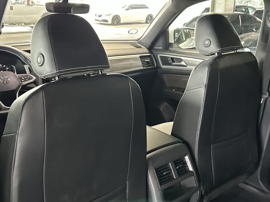 2023 Volkswagen Atlas Cross Sport 2.0T SE w/Technology