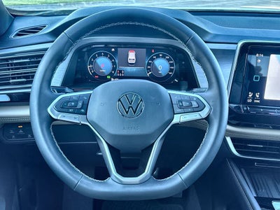 2026 Volkswagen Atlas Cross Sport 2.0T SE w/Technology