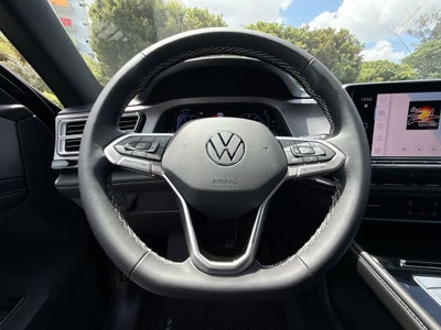 2026 Volkswagen Atlas Cross Sport 2.0T SE w/Technology