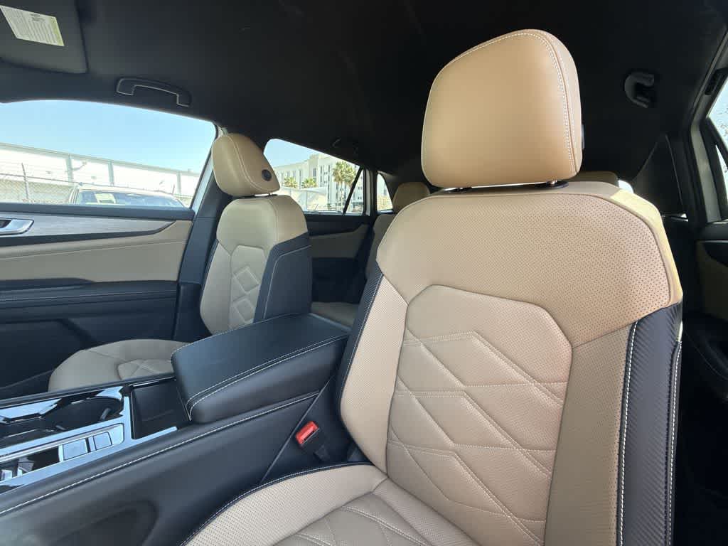 2026 Volkswagen Atlas Cross Sport 2.0T SE w/Technology