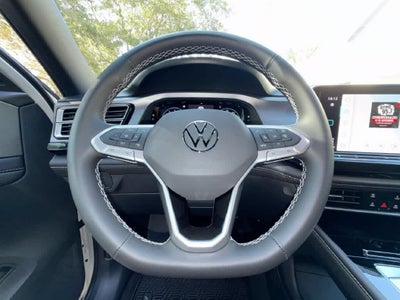 2026 Volkswagen Atlas Cross Sport 2.0T SE w/Technology