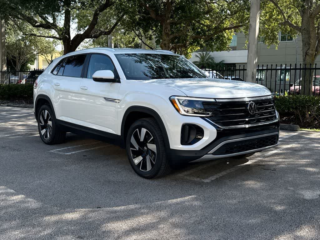 2026 Volkswagen Atlas Cross Sport 2.0T SE w/Technology