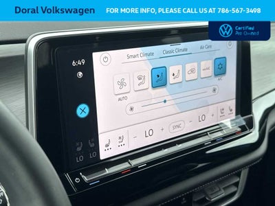 2024 Volkswagen Atlas Cross Sport 2.0T SE w/Technology