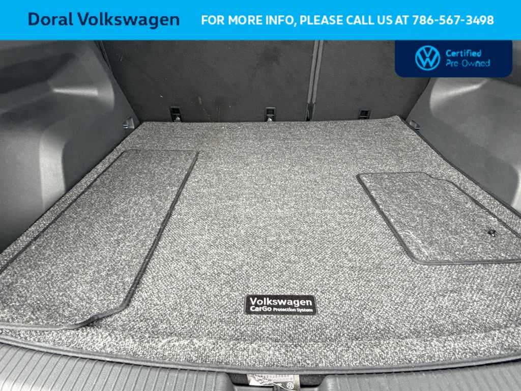 2024 Volkswagen Atlas Cross Sport 2.0T SE w/Technology