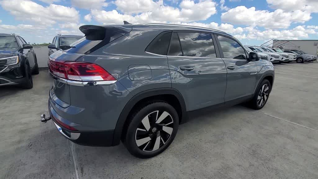 2024 Volkswagen Atlas Cross Sport 2.0T SE w/Technology