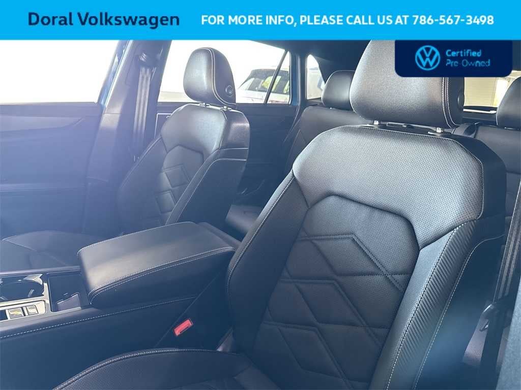 2025 Volkswagen Atlas Cross Sport 2.0T SE w/Technology