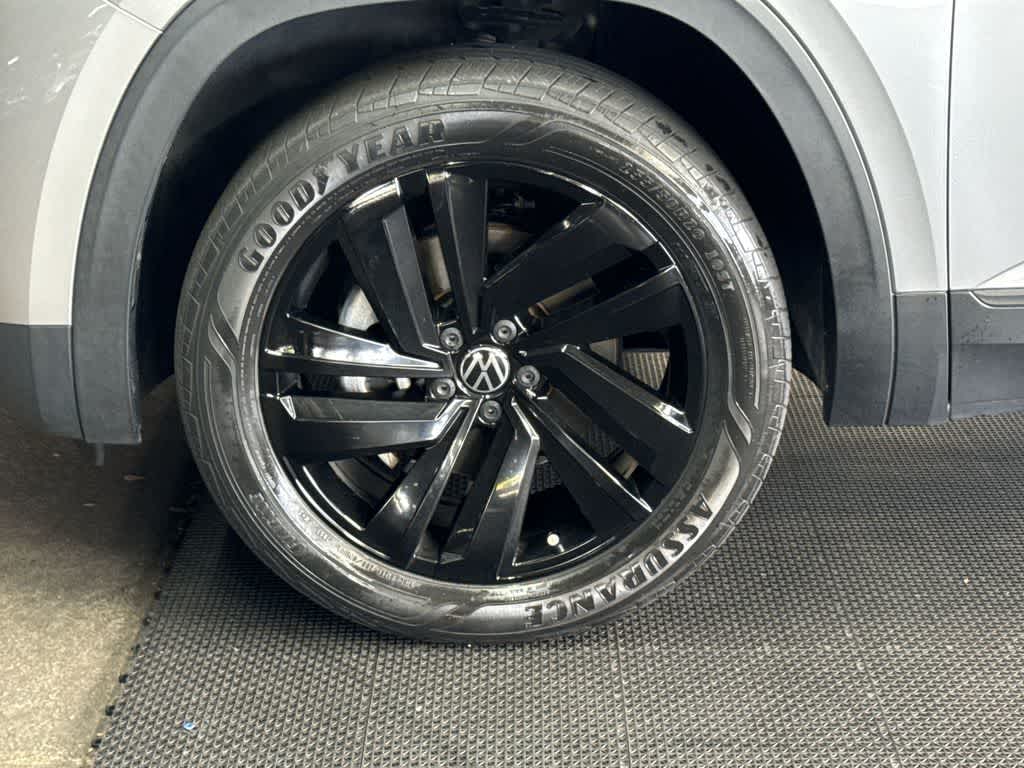 2023 Volkswagen Atlas Cross Sport 3.6L V6 SE w/Technology