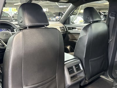 2023 Volkswagen Atlas Cross Sport 3.6L V6 SE w/Technology
