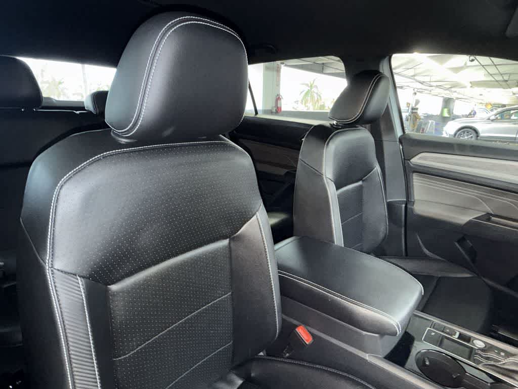 2023 Volkswagen Atlas Cross Sport 3.6L V6 SE w/Technology