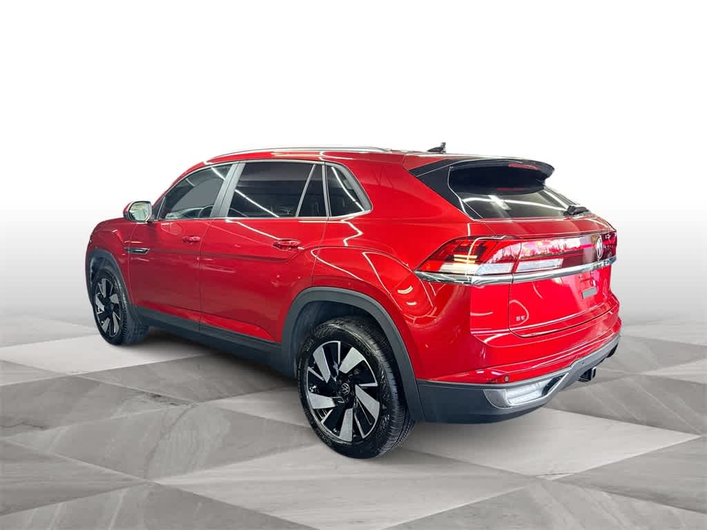2025 Volkswagen Atlas Cross Sport 2.0T SE w/Technology