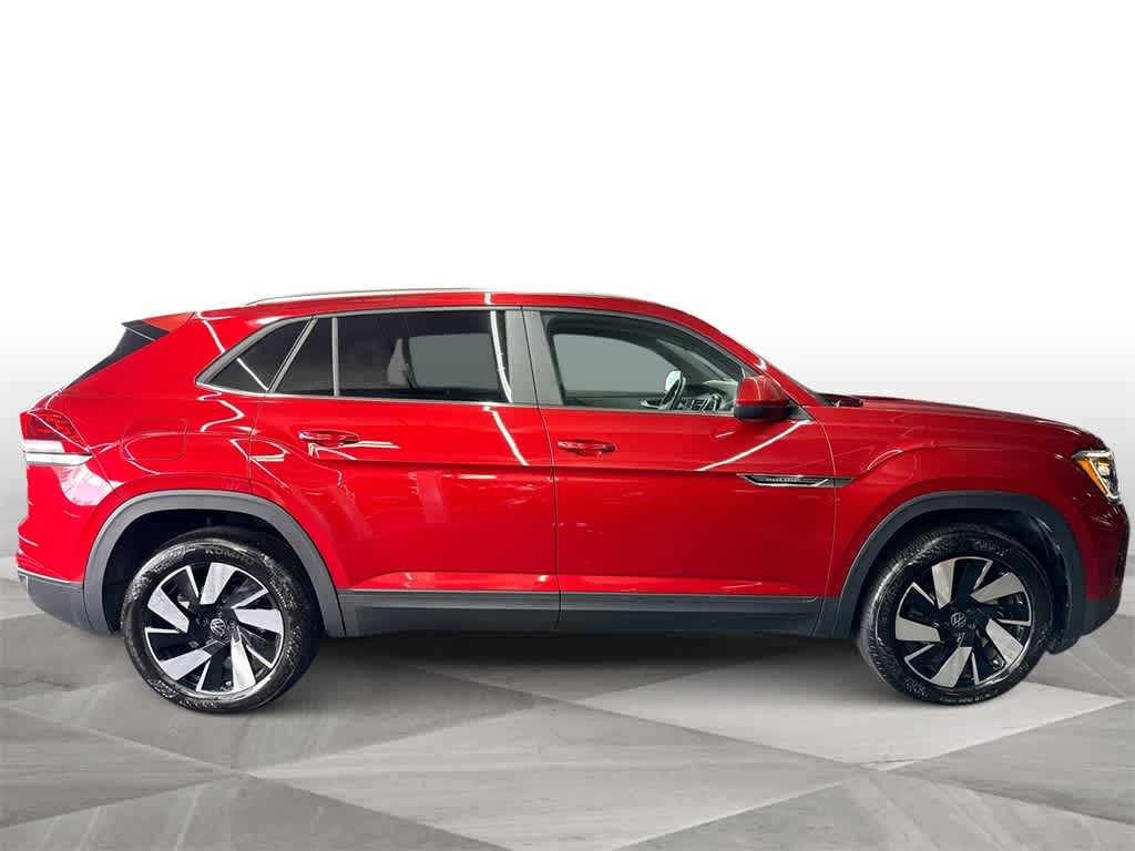 2025 Volkswagen Atlas Cross Sport 2.0T SE w/Technology