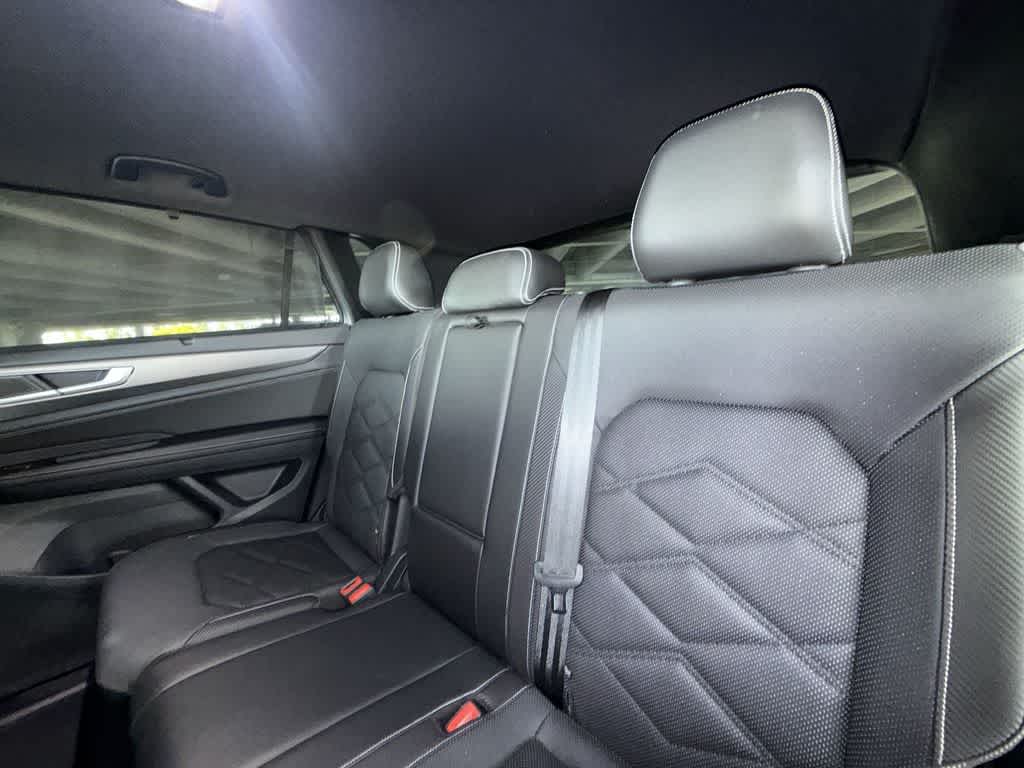 2024 Volkswagen Atlas Cross Sport 2.0T SE w/Technology