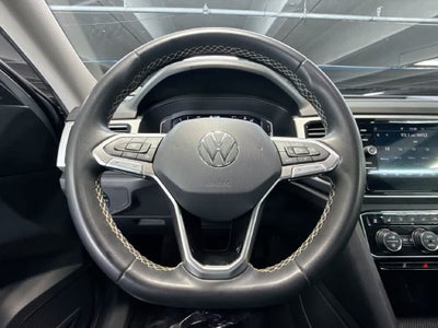 2022 Volkswagen Atlas 2.0T SE w/Technology