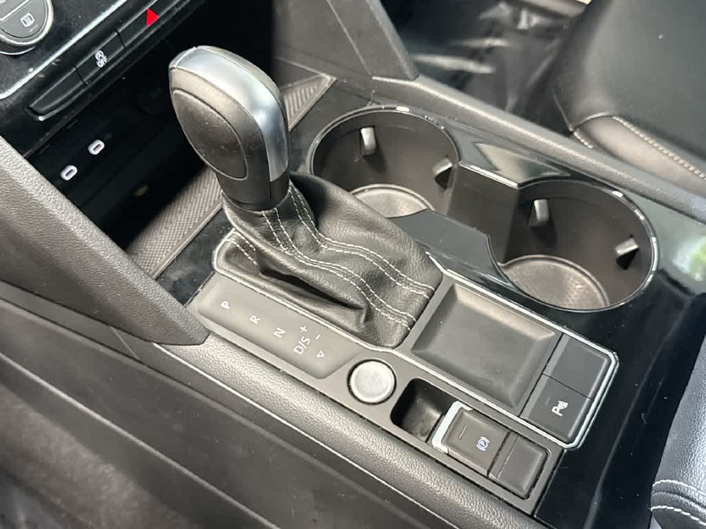 2022 Volkswagen Atlas 2.0T SE w/Technology