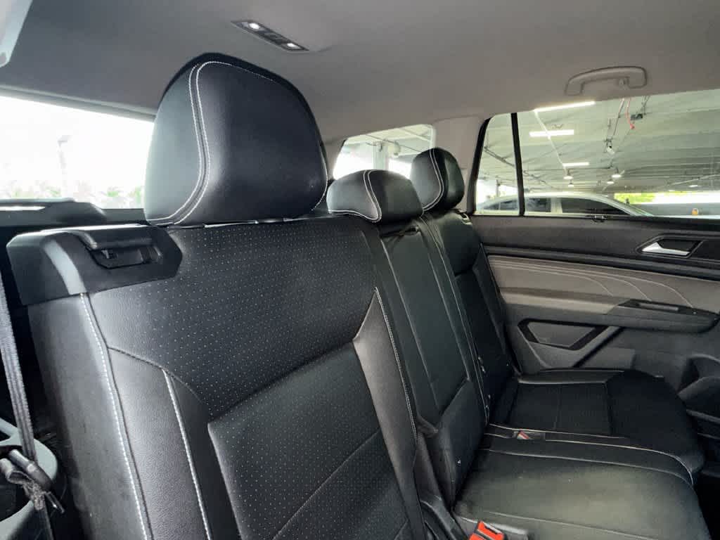 2022 Volkswagen Atlas 2.0T SE w/Technology