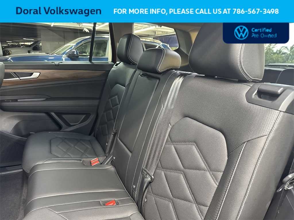 2025 Volkswagen Atlas 2.0T SE w/Technology