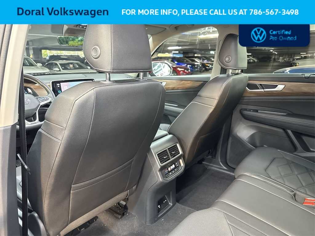 2025 Volkswagen Atlas 2.0T SE w/Technology