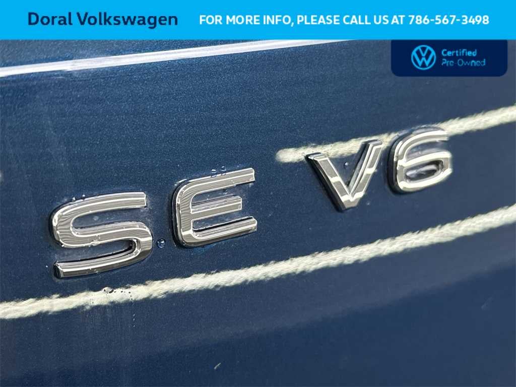 2022 Volkswagen Atlas 3.6L V6 SE w/Technology