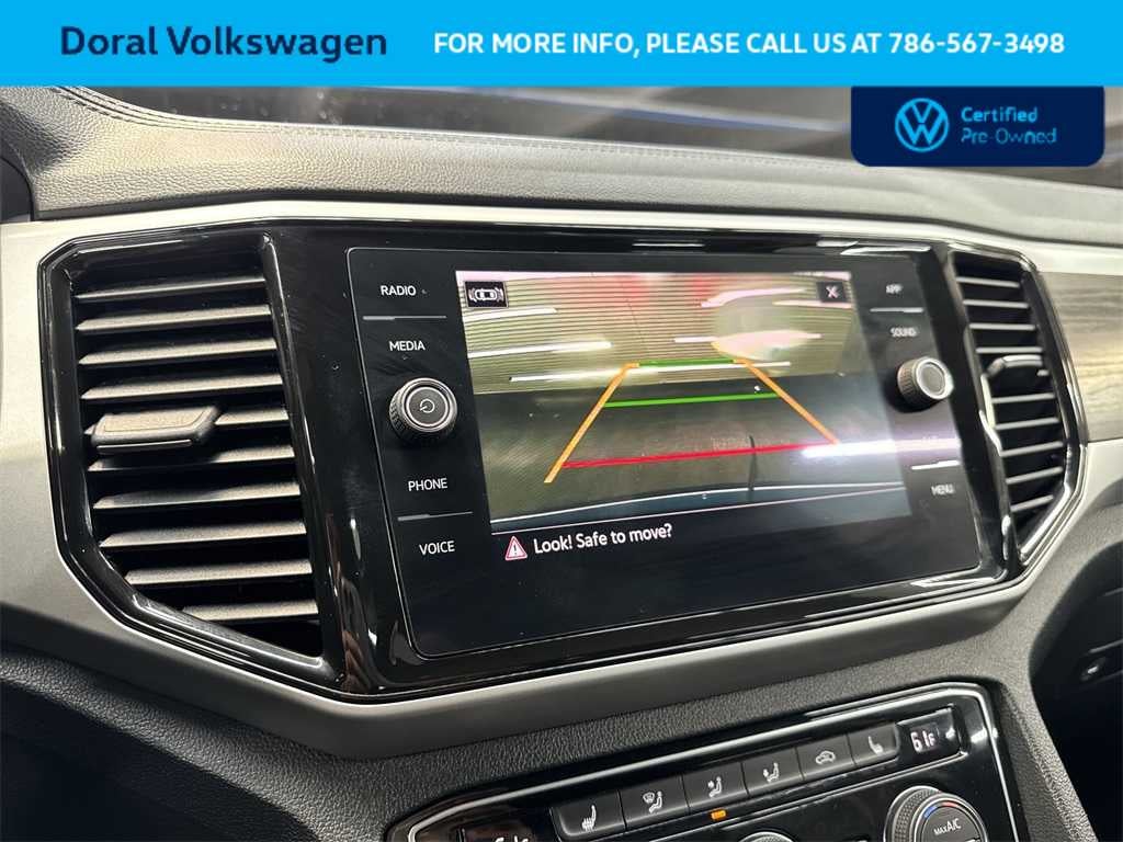 2022 Volkswagen Atlas 3.6L V6 SE w/Technology