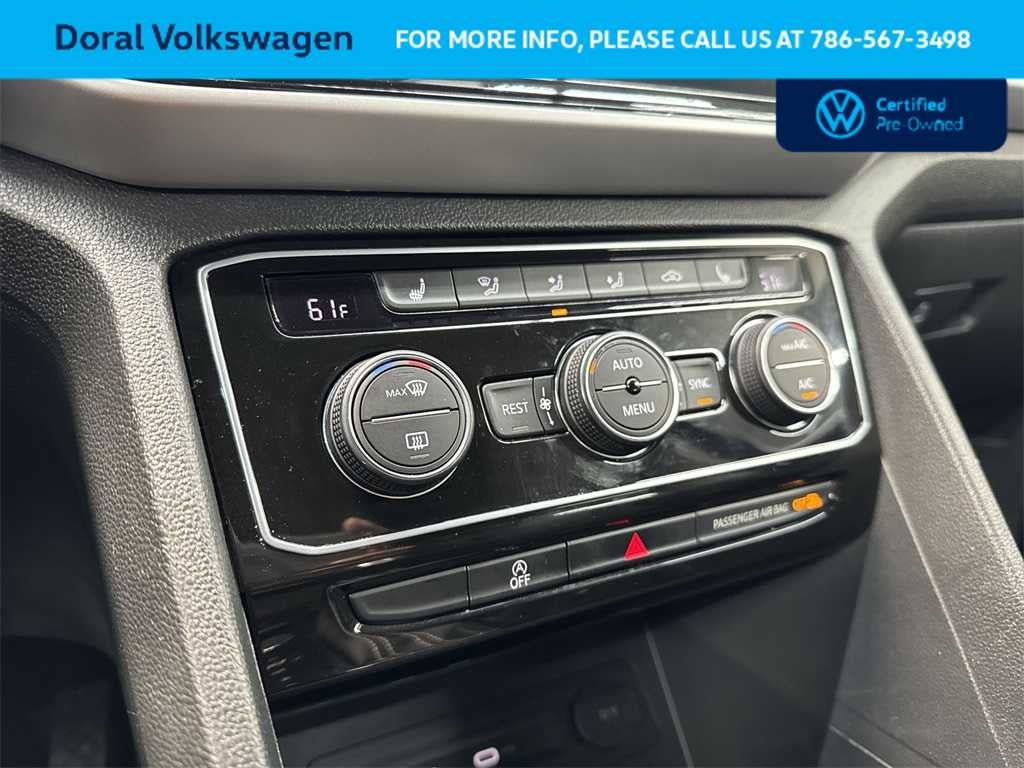 2022 Volkswagen Atlas 3.6L V6 SE w/Technology