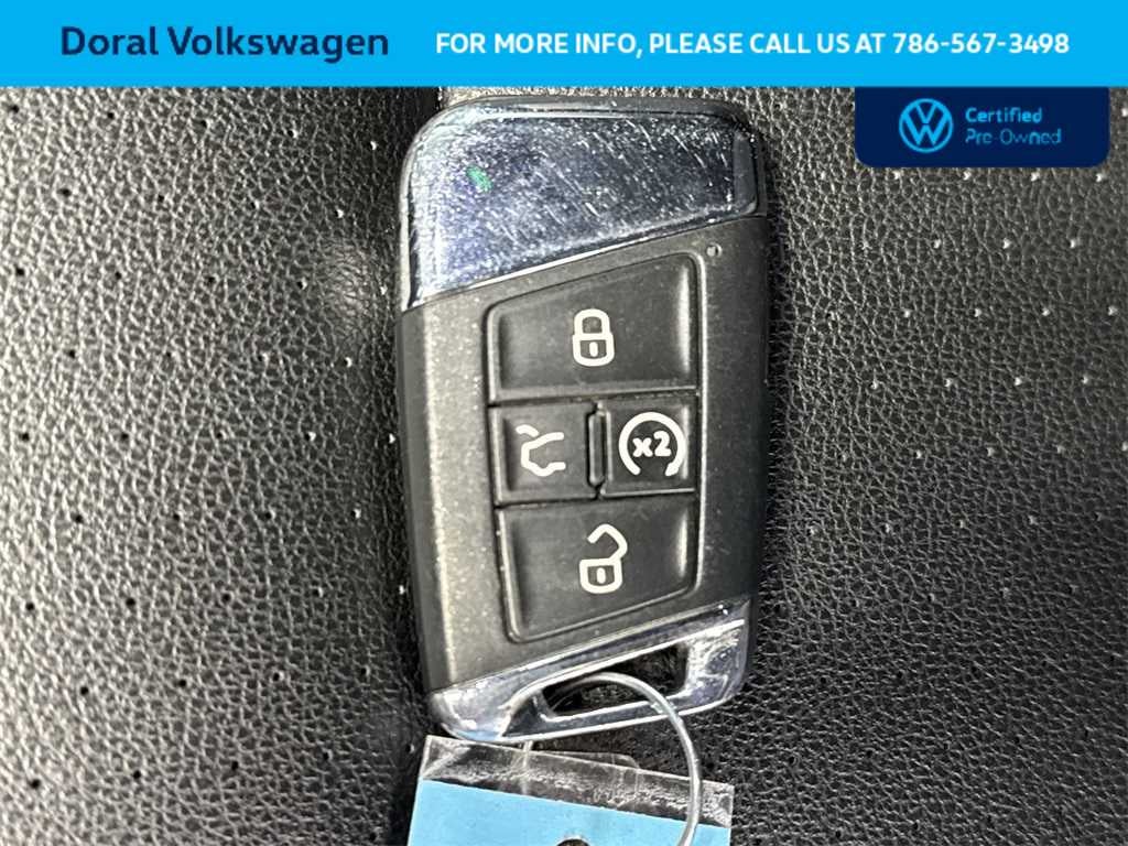 2022 Volkswagen Atlas 3.6L V6 SE w/Technology