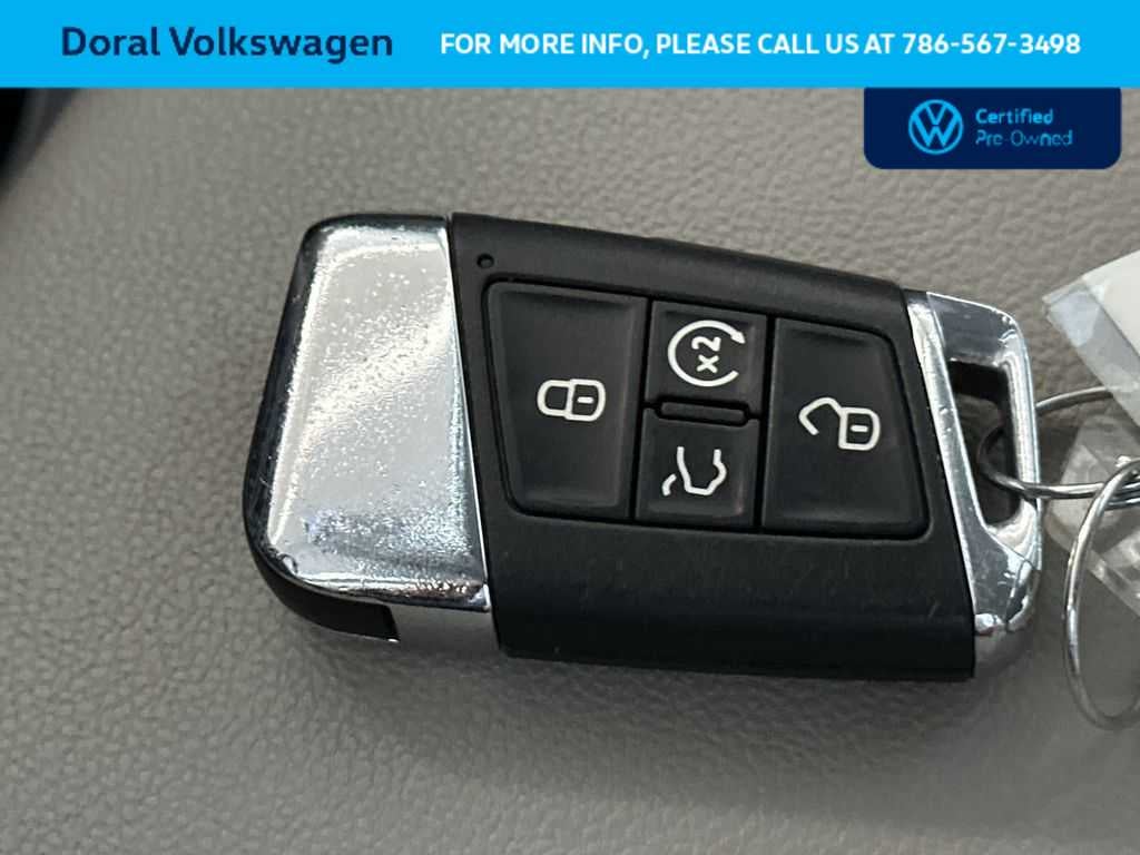 2023 Volkswagen Atlas 3.6L V6 SE w/Technology