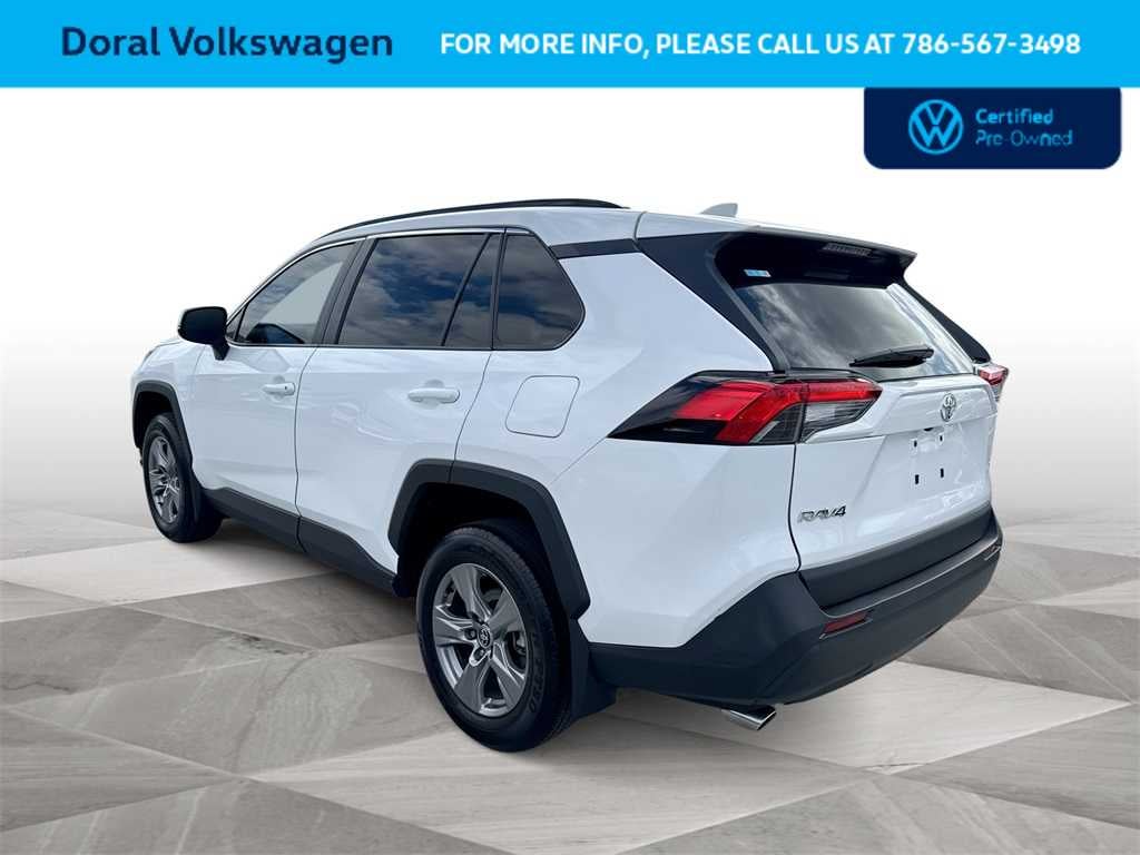 2024 Toyota RAV4 XLE
