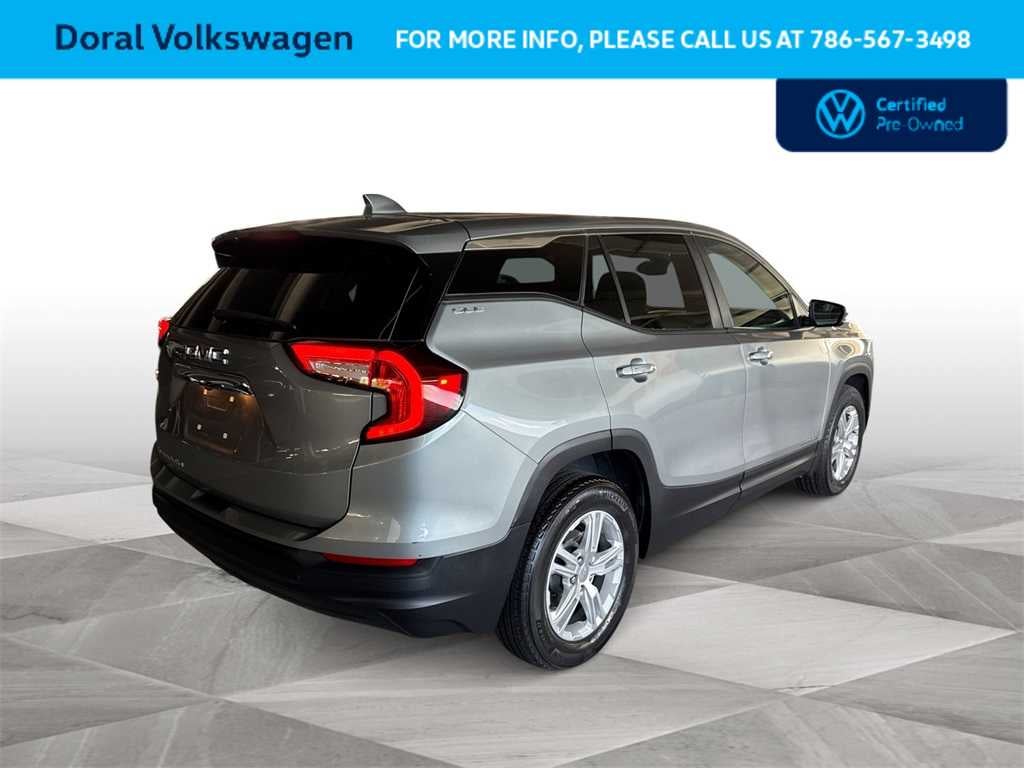 2023 GMC Terrain SLE