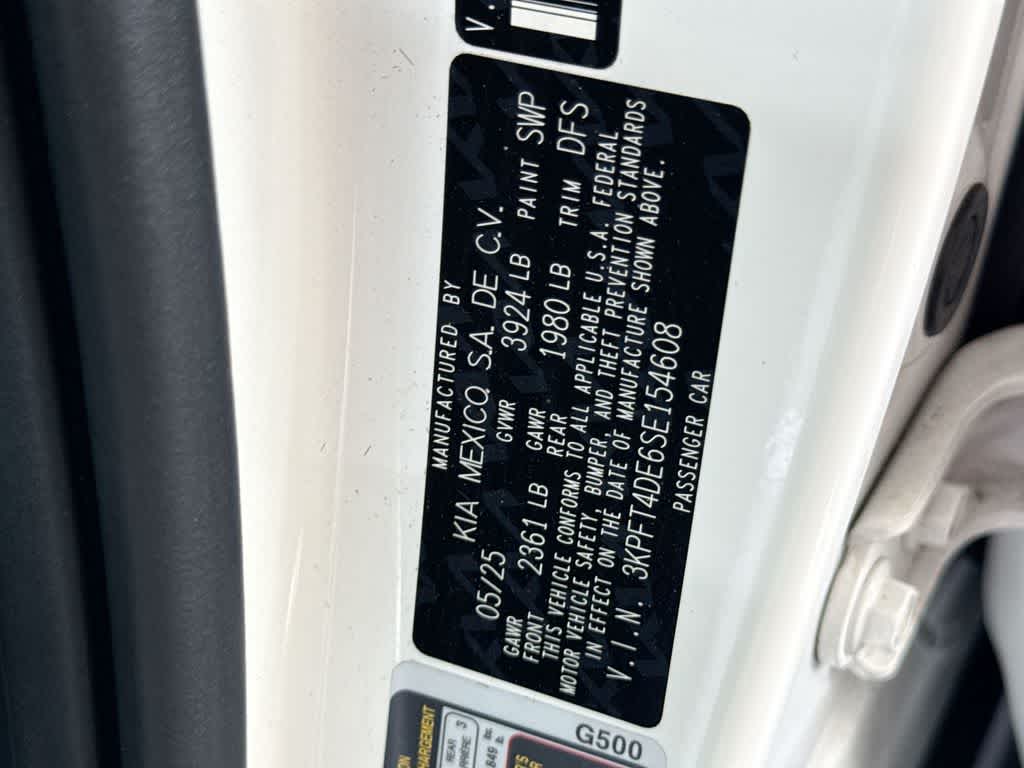 2025 Kia K4 LXS