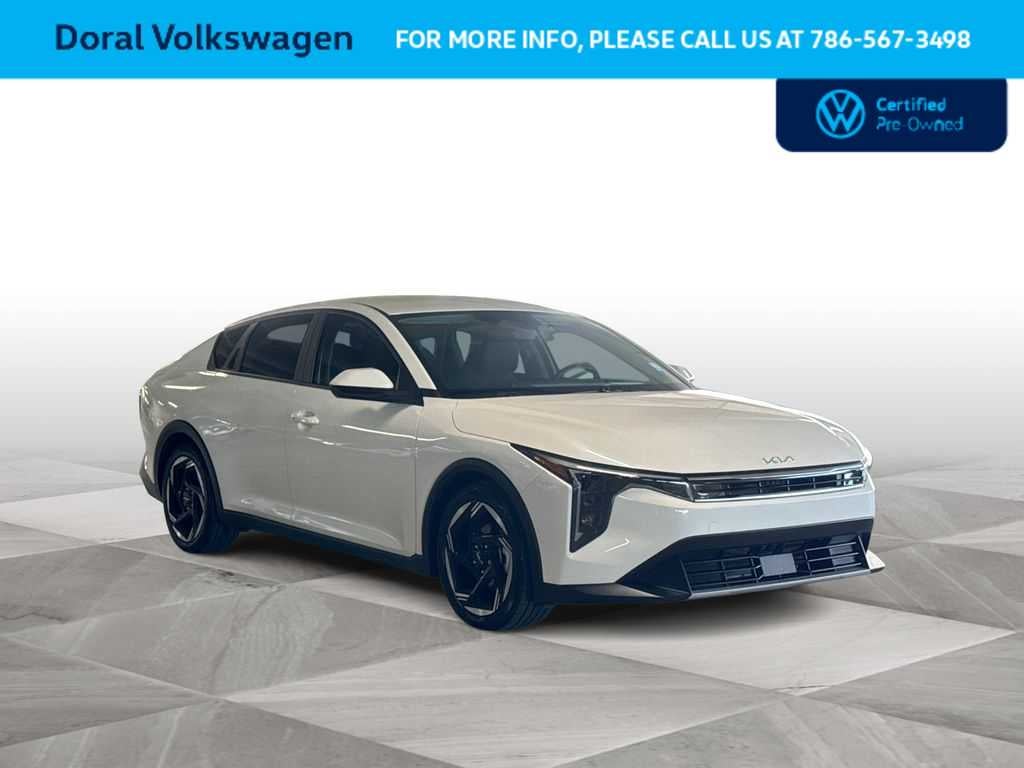 2025 Kia K4 EX