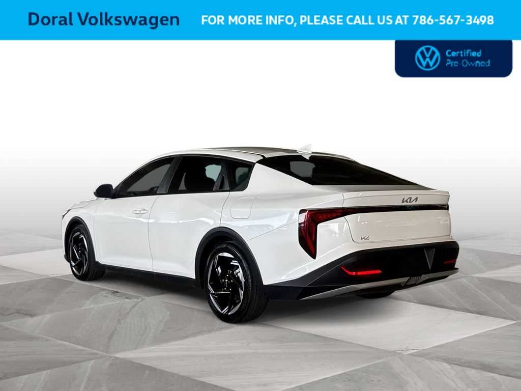 2025 Kia K4 EX