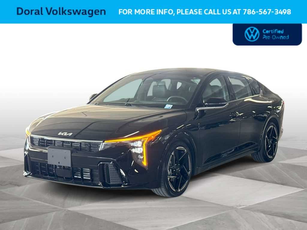 2025 Kia K4 GT-Line