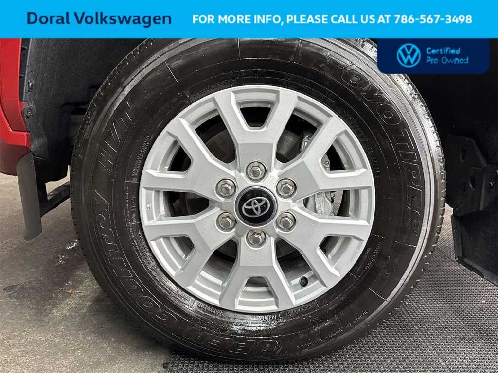 2025 Toyota Tacoma SR5