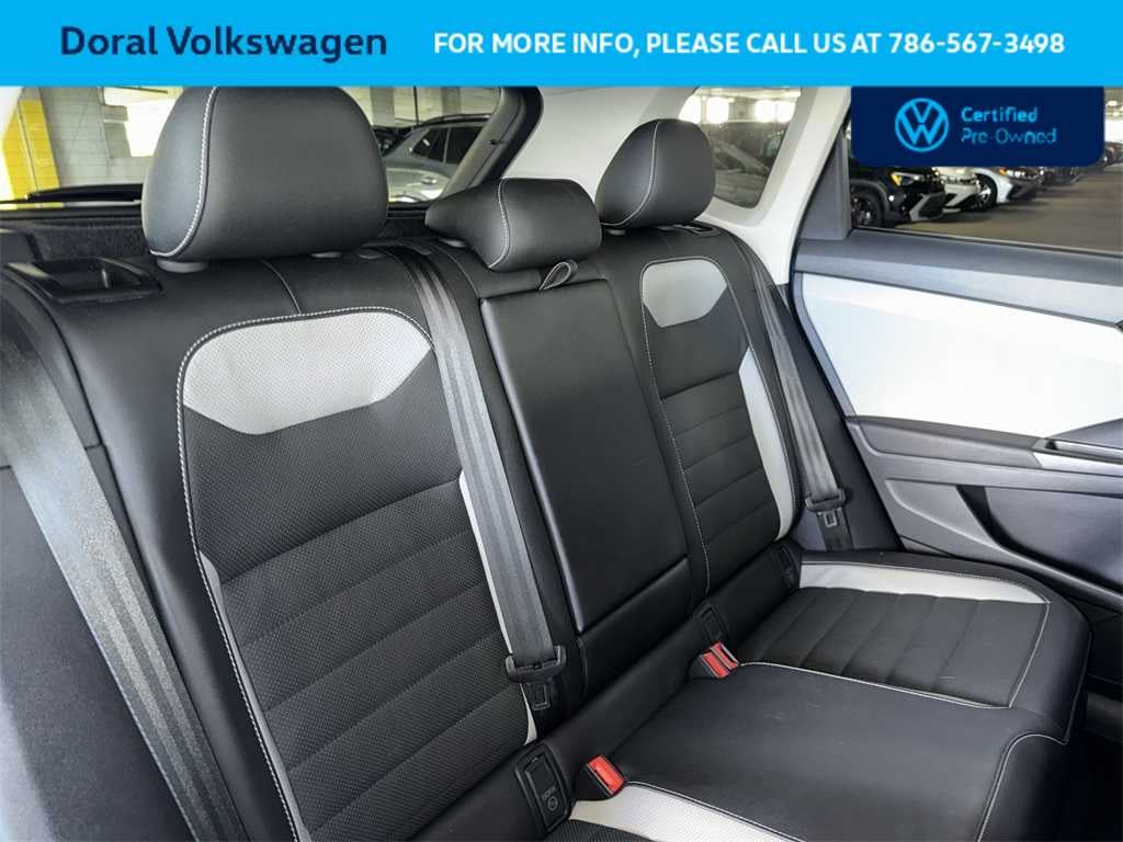 2022 Volkswagen Taos SEL