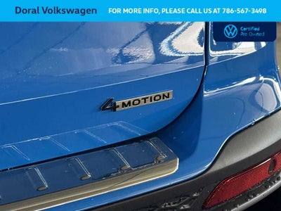 2025 Volkswagen Taos SE Black