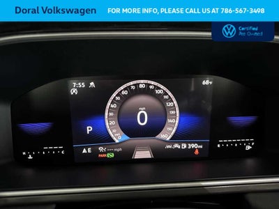 2025 Volkswagen Taos SE Black