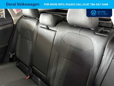 2025 Volkswagen Taos SE Black