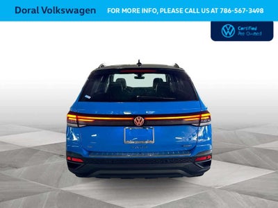 2025 Volkswagen Taos SE Black