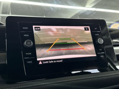 2025 Volkswagen Taos SE Black