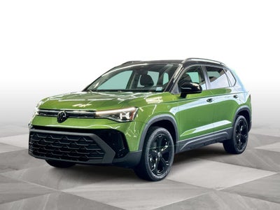 2025 Volkswagen Taos SE Black