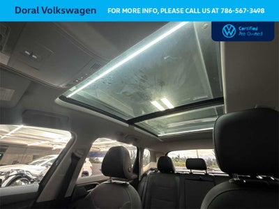 2025 Volkswagen Taos SE Black