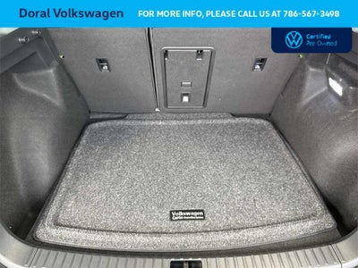 2025 Volkswagen Taos SE Black